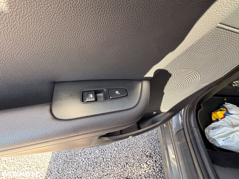 Kia Ceed - 13