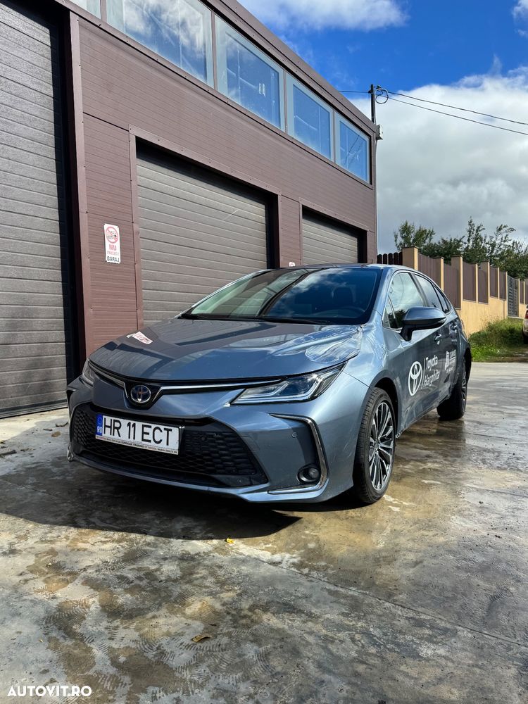 Toyota Corolla TS 1.8 HSD Dynamic - 3
