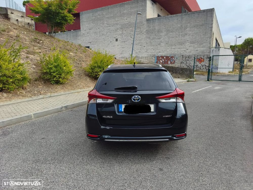 Toyota Auris Touring Sports - 22