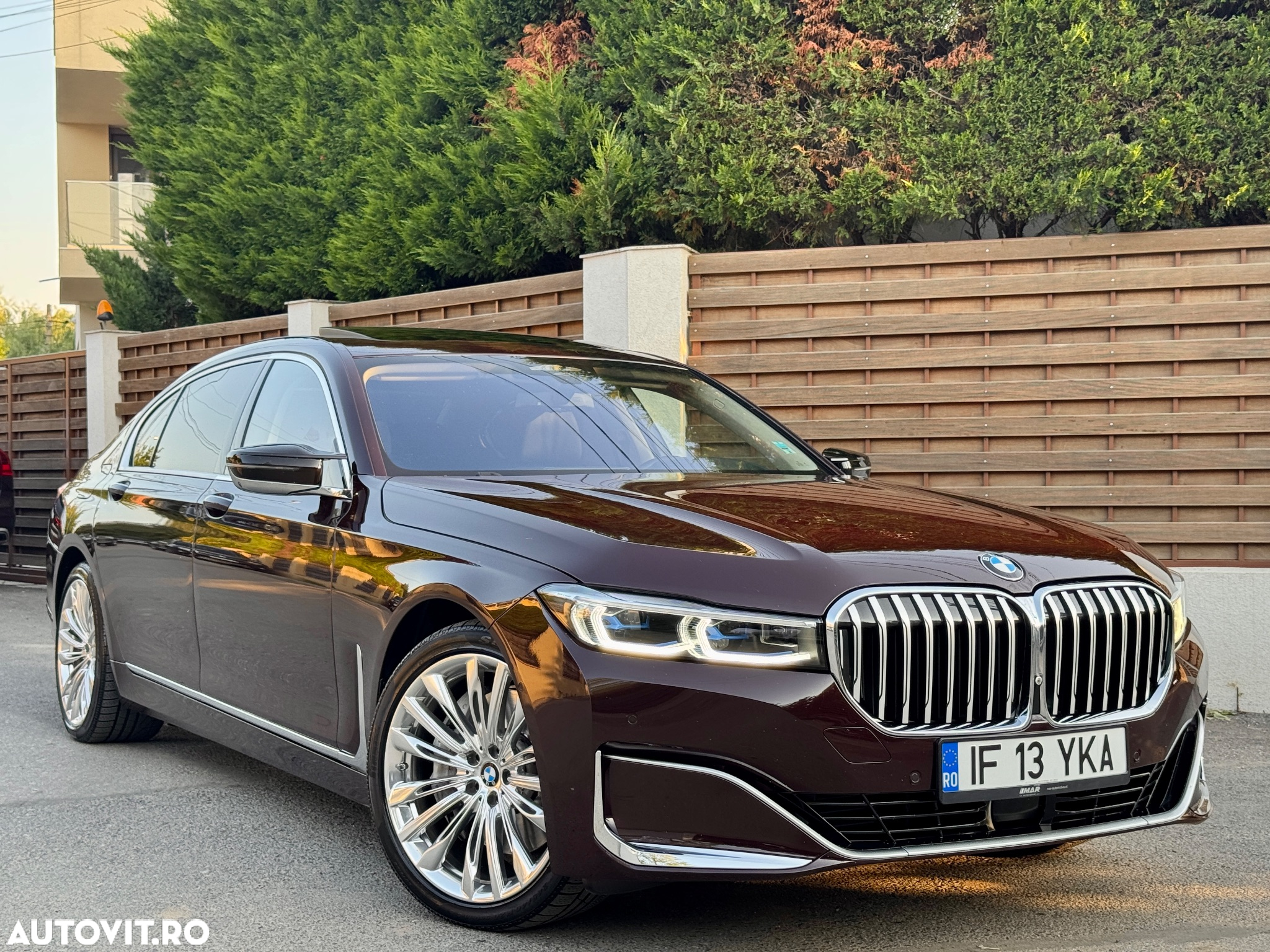 BMW Seria 7 745Le xDrive AT PHEV - 3