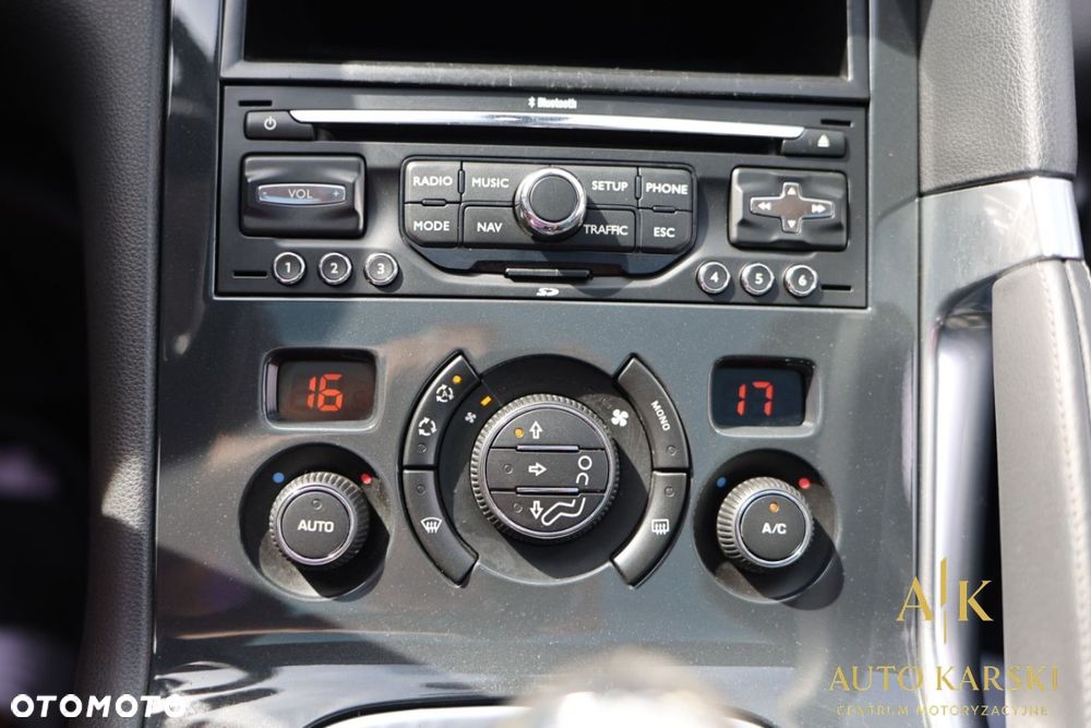 Peugeot 3008 - 24
