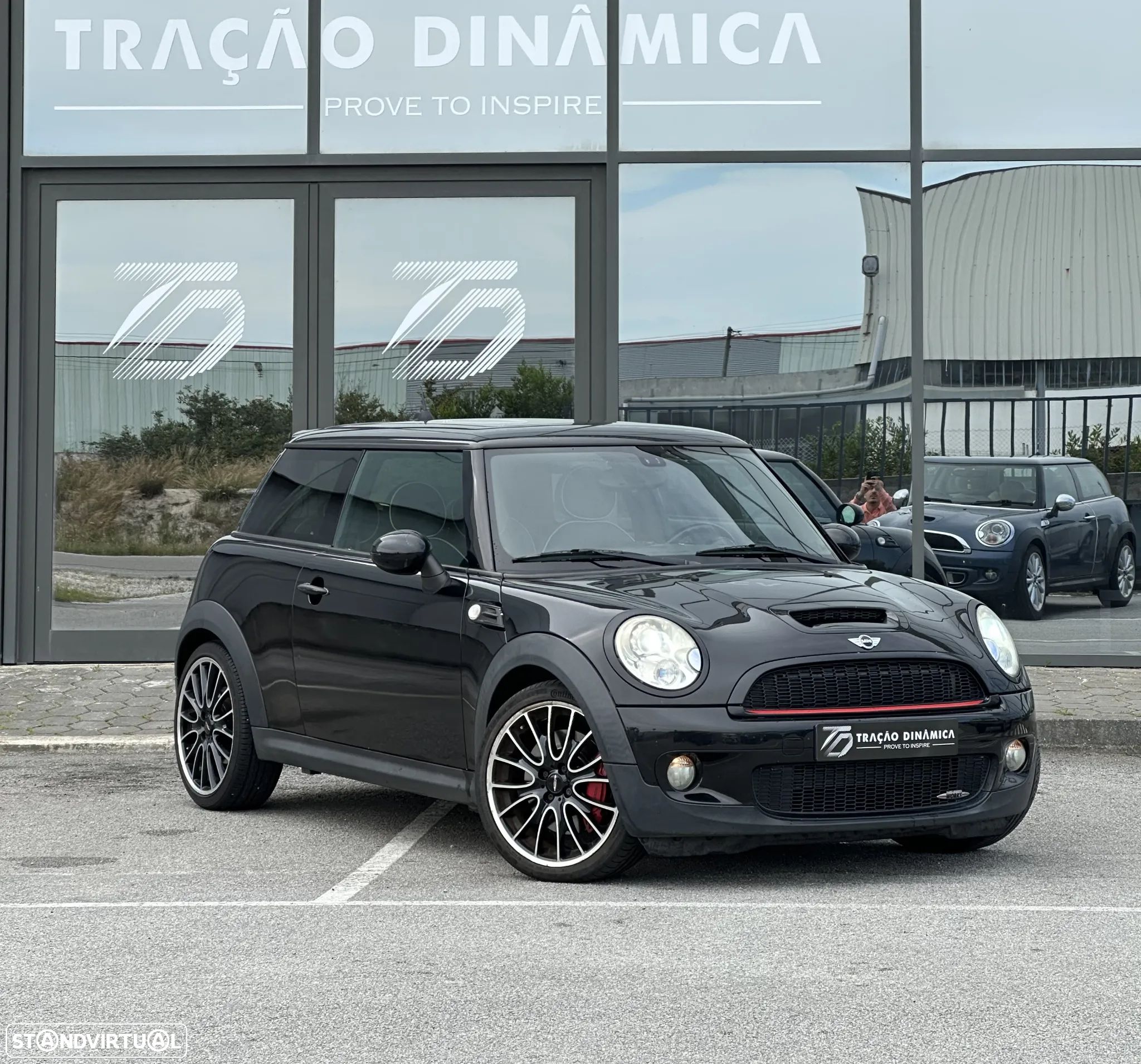 MINI 3 Portas John Cooper Works - 1