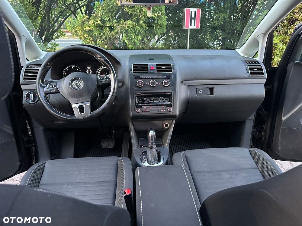 Volkswagen Touran 2.0 TDI DPF DSG Cup - 20