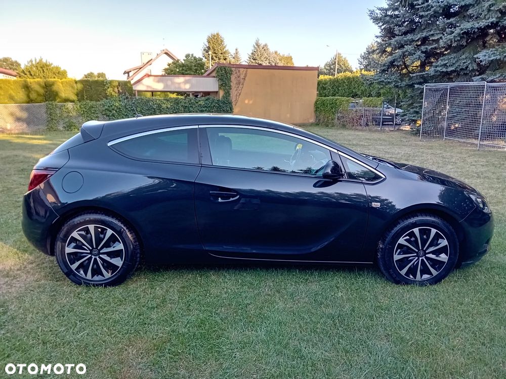Opel Astra 1.6 Turbo Innovation - 11