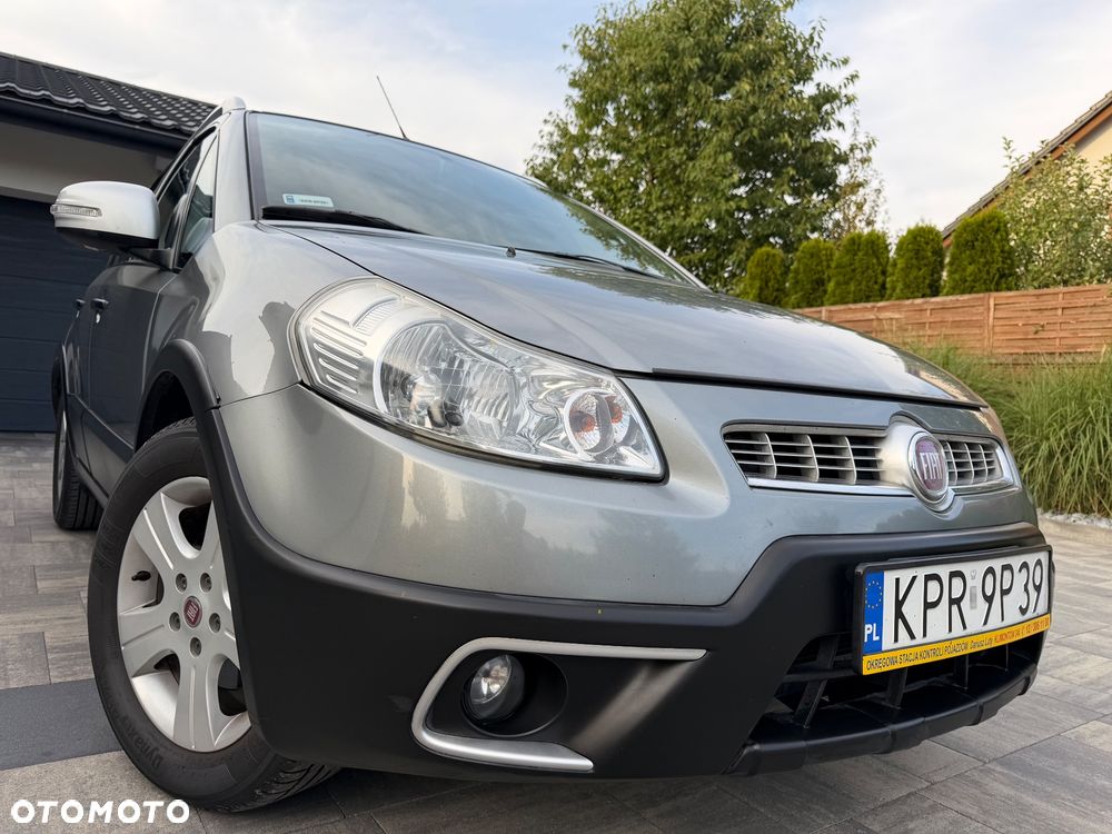 Fiat Sedici 1.6 16V 4x2 Emotion - 2
