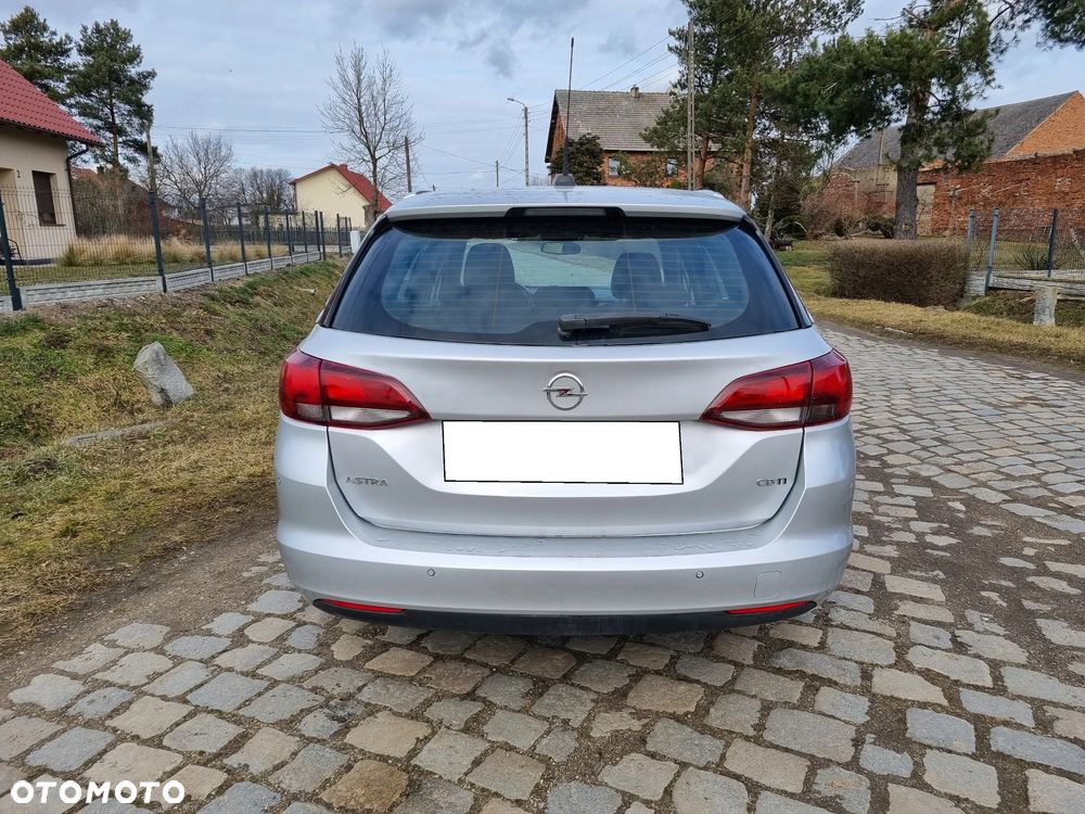 Opel Astra 1.6 CDTI Sports Tourer Active - 9