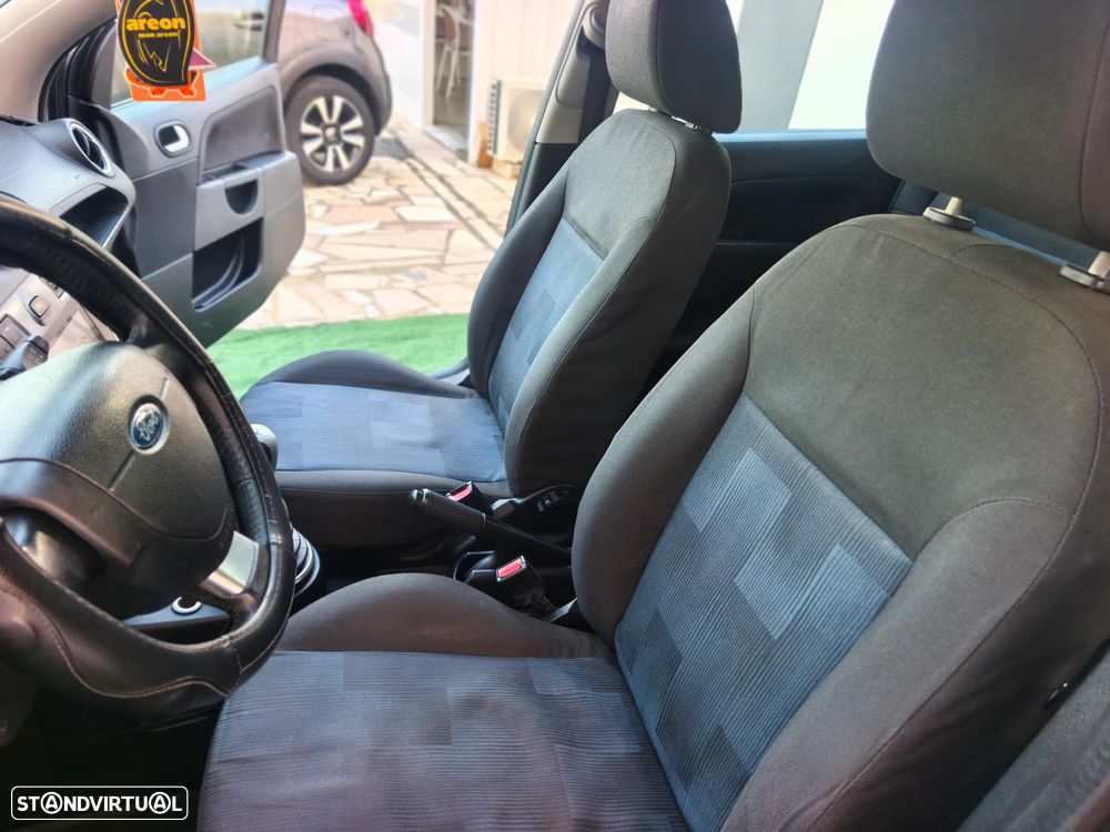 Ford Fiesta 1.25 First Edition - 9