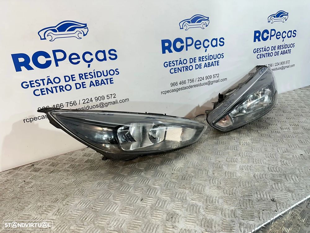 .Conjunto Otica Farois Frontal Frente Esquerda Direita Halogenio Original Ford Focus Mk3 Facelift F1EB-13W029-HC 20-201-01171 2014 - 2019 - 2