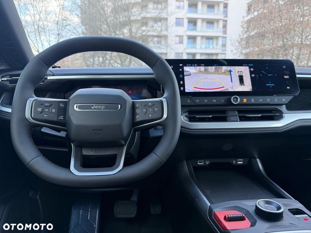Jeep Compass 73.7kWh Altitude FWD - 8