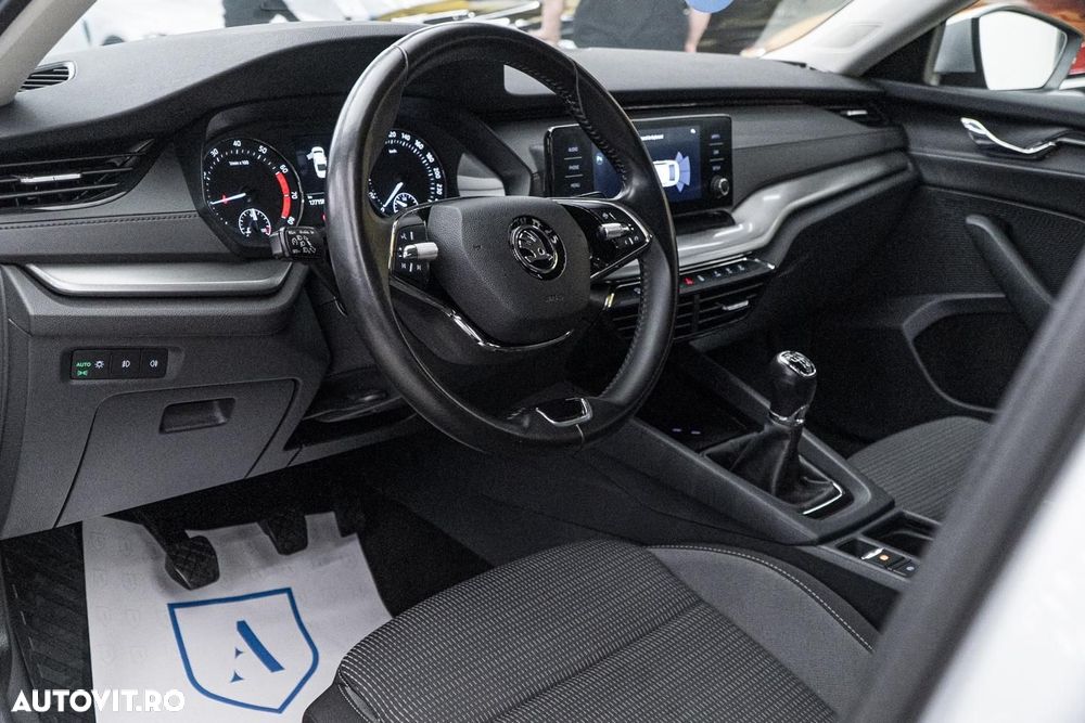 Skoda Octavia 1.0 TSI Style - 7