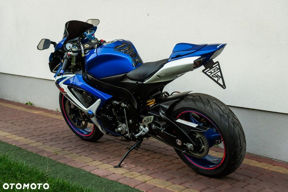 Suzuki GSX-R - 4