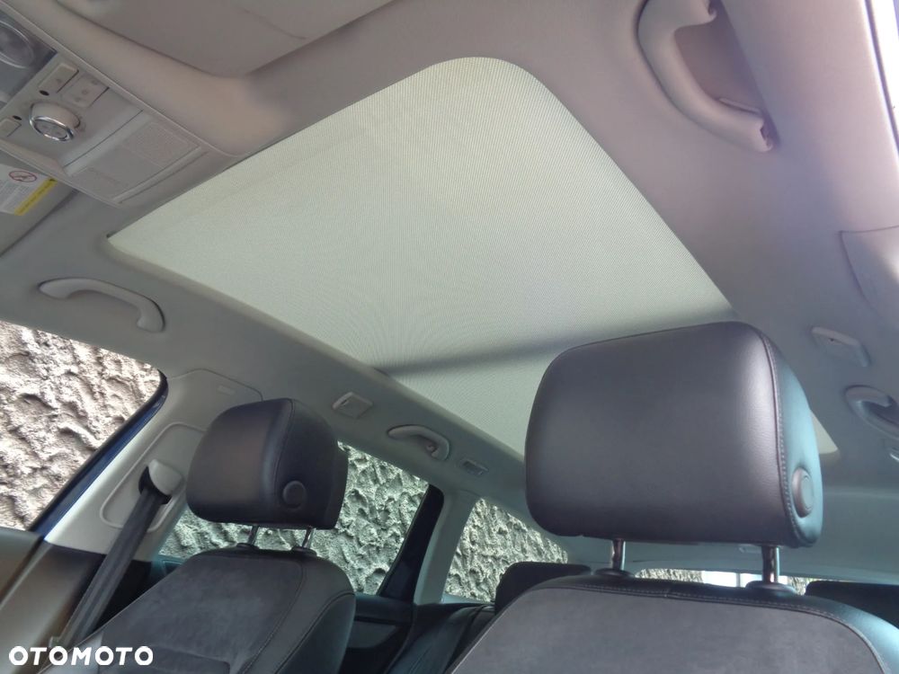 Volkswagen Passat 1.8 TSI Highline - 36