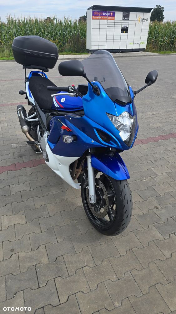 Suzuki GSX - 1