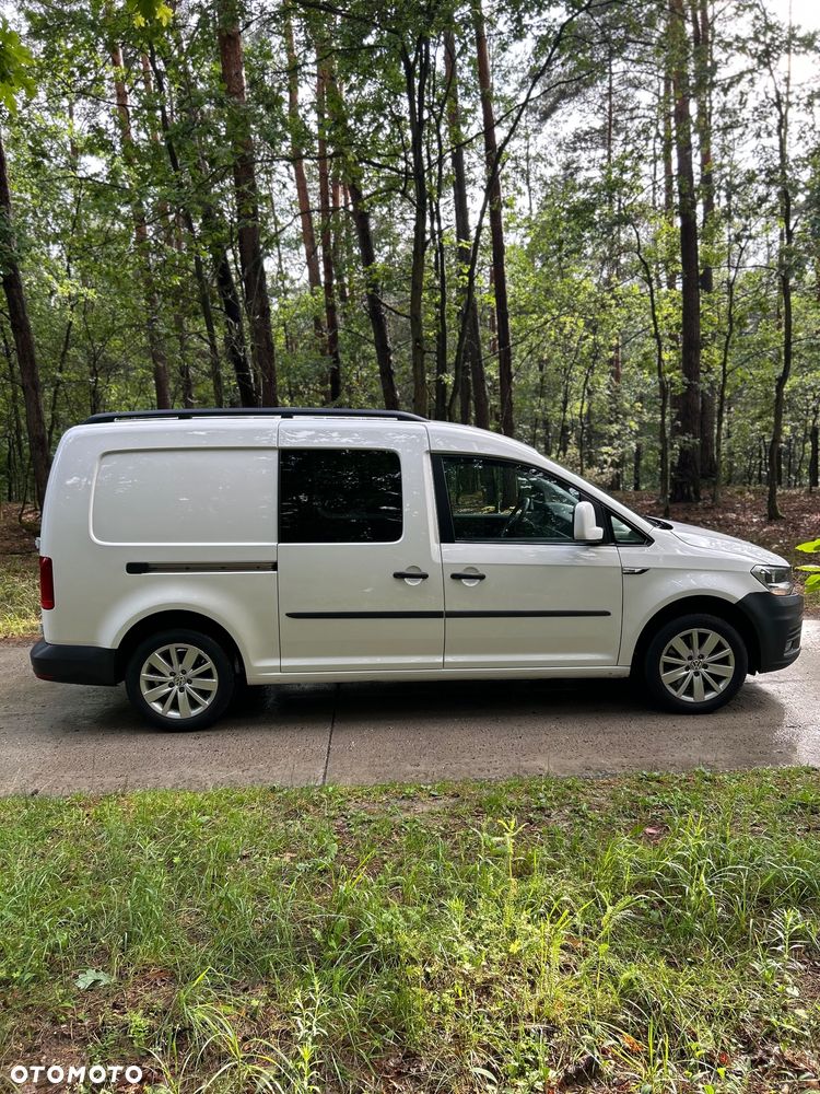 Volkswagen Caddy Maxi 2.0 TDI Highline DSG - 5