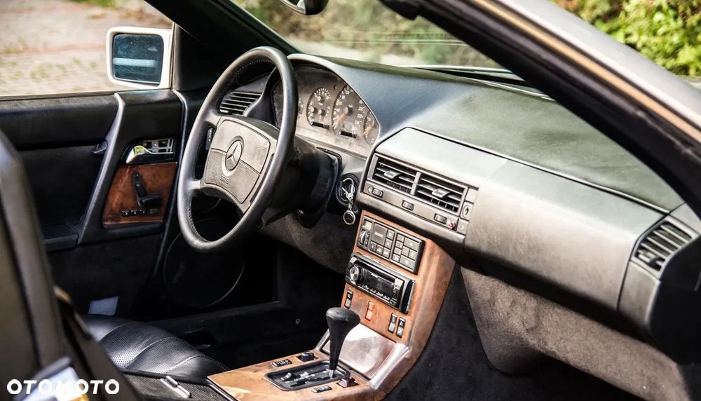 Mercedes-Benz SL - 10