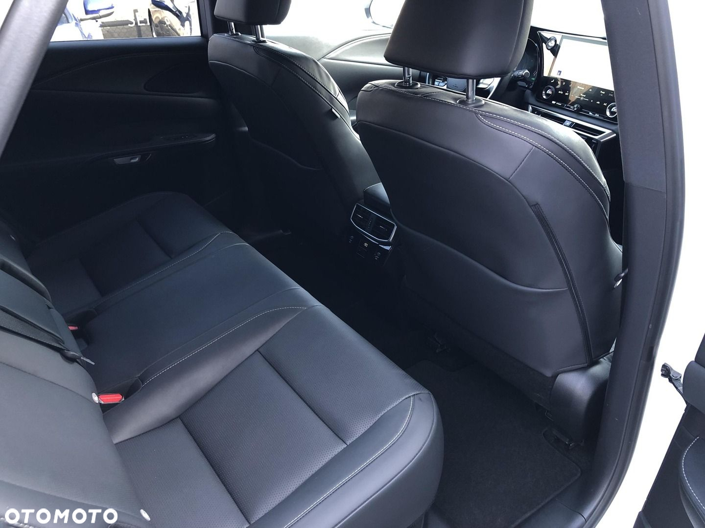 Lexus RX 350h Prestige - 11