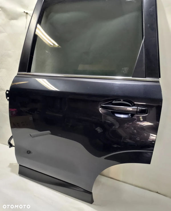 DRZWI lewy tył SUBARU FORESTER IV SJ 13- 61K