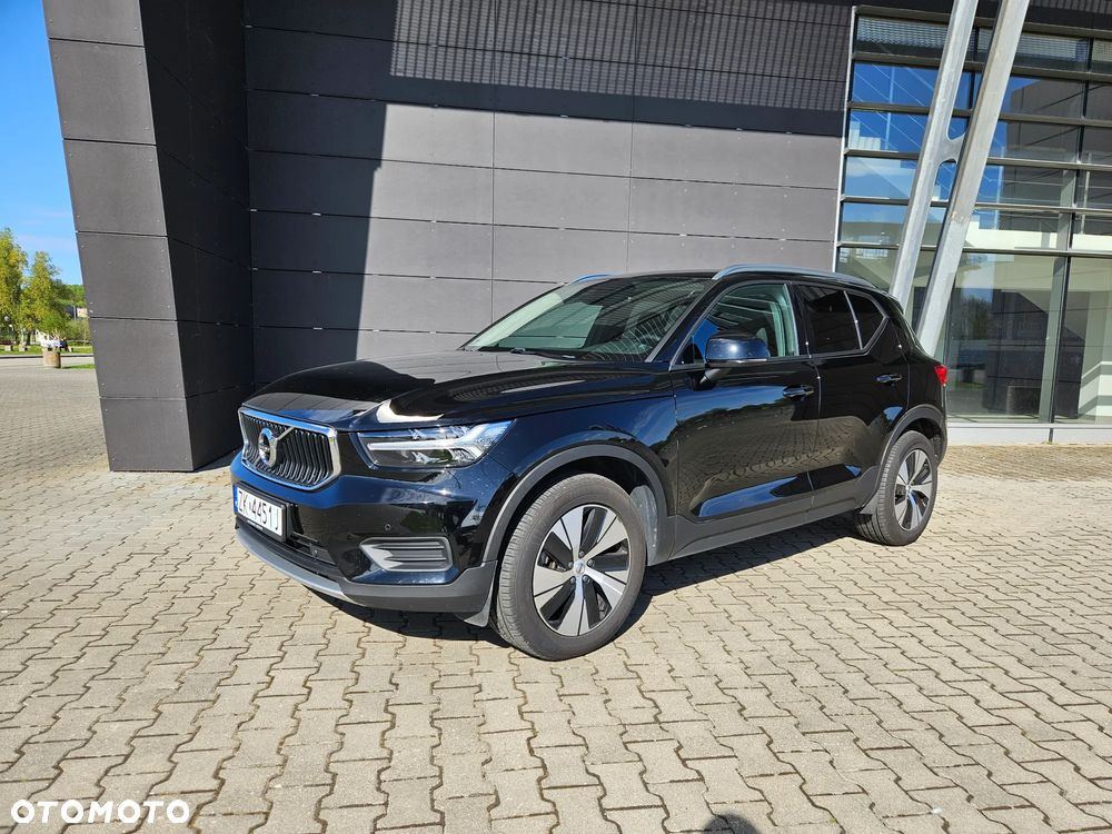 Volvo XC 40 B4 B Momentum Pro - 2