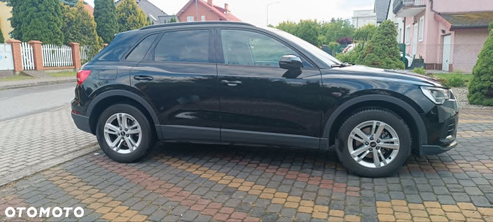 Audi Q3 35 TFSI S tronic - 4