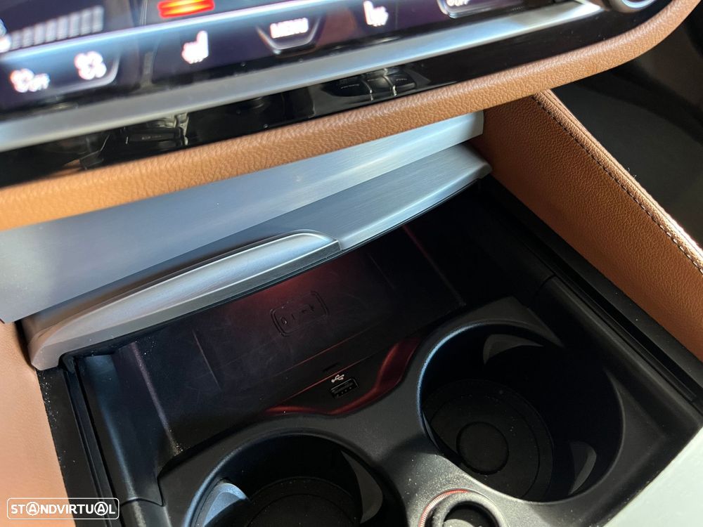 BMW M550d xDrive Auto - 51