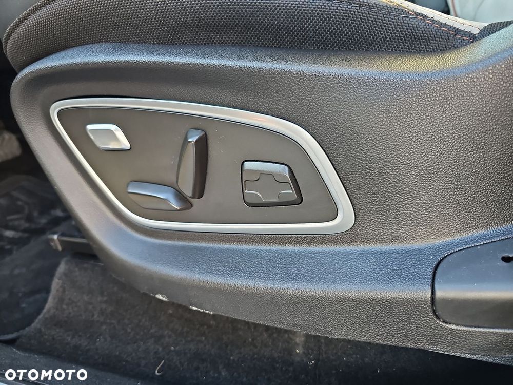 Renault Espace 2.0 Blue dCi Initiale Paris EDC - 27