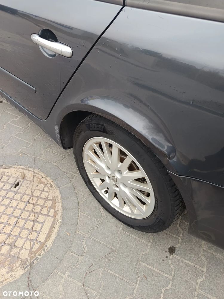 Renault Laguna dCi 150 FAP Start-Stop Dynamique - 5