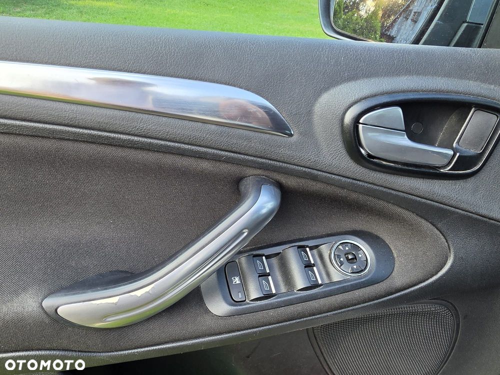 Ford S-Max - 6