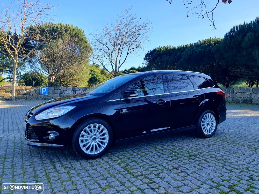 Ford Focus SW 1.0 EcoBoost S&S Titanium - 4