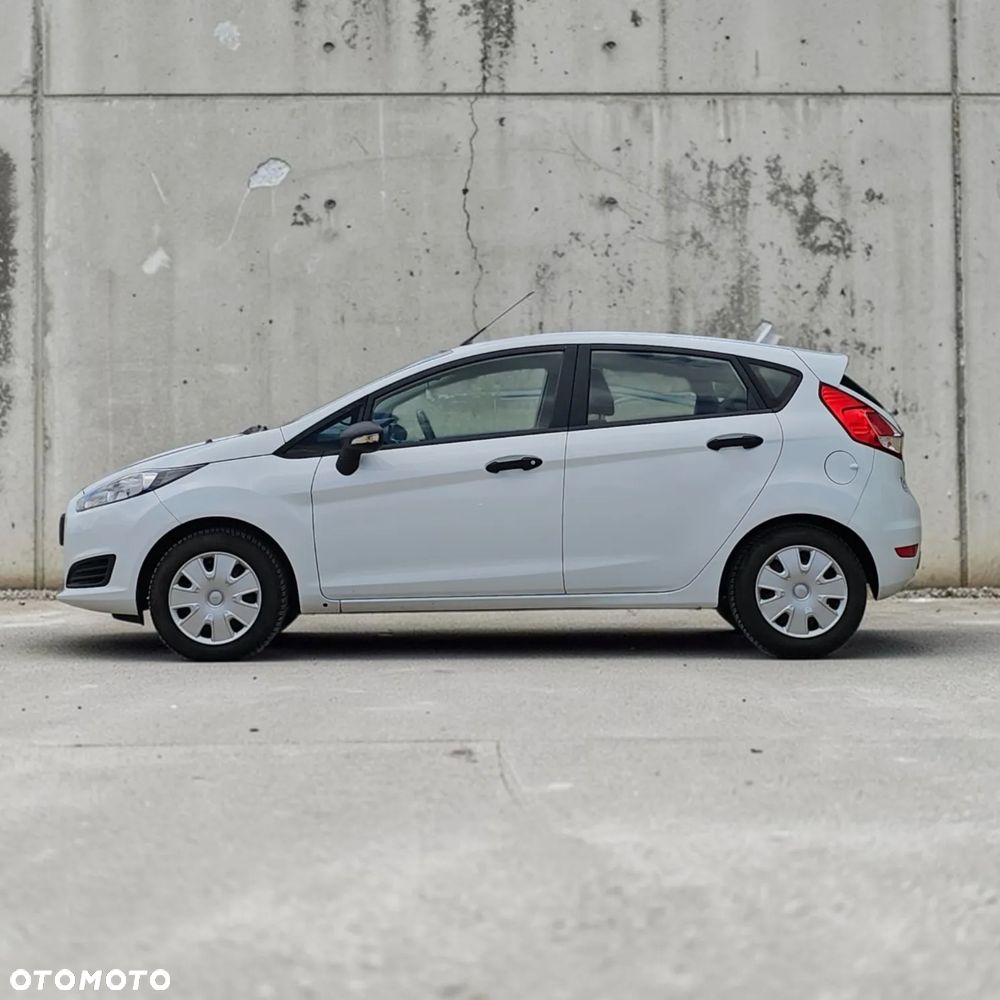 Ford Fiesta - 2