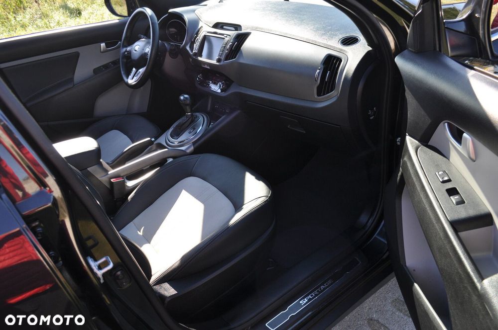 Kia Sportage - 11