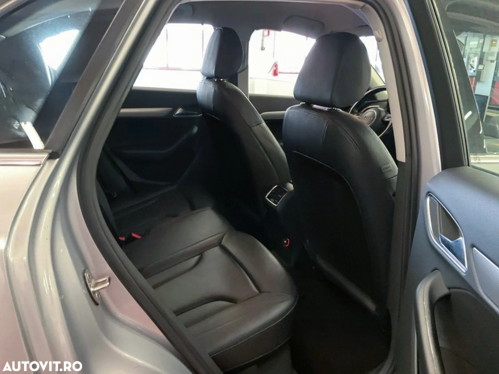 Audi Q3 2.0 TFSI Quattro Stronic Design - 7