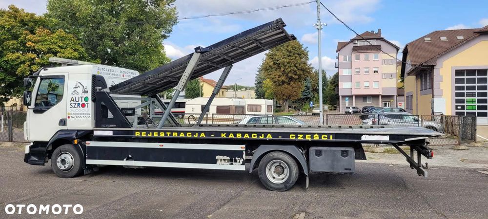 Volvo FL - 3