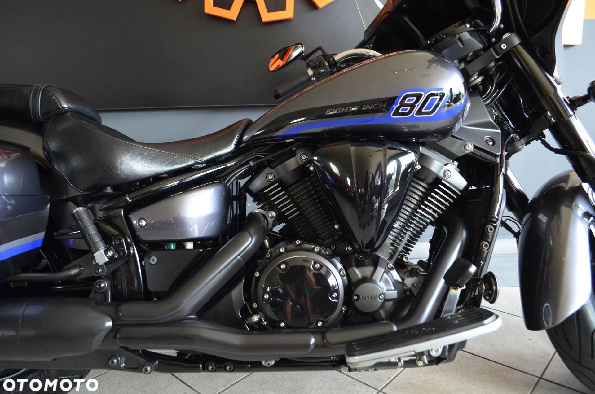 Yamaha XVS - 6