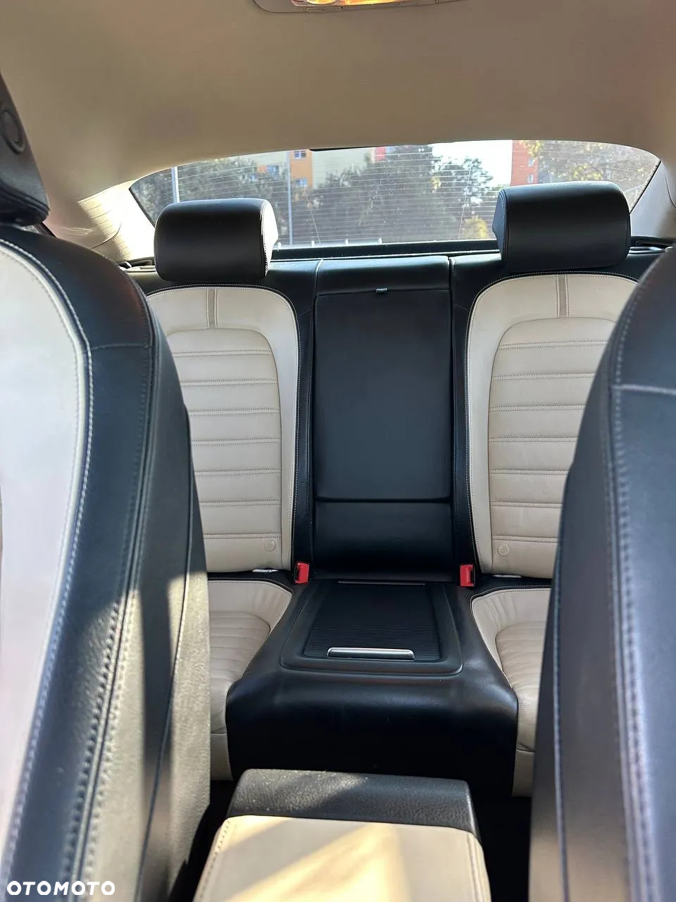 Volkswagen Passat CC 2.0 TSI DSG - 17