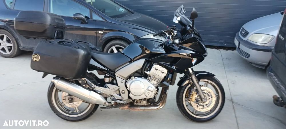 Honda CBF 1000 - 1