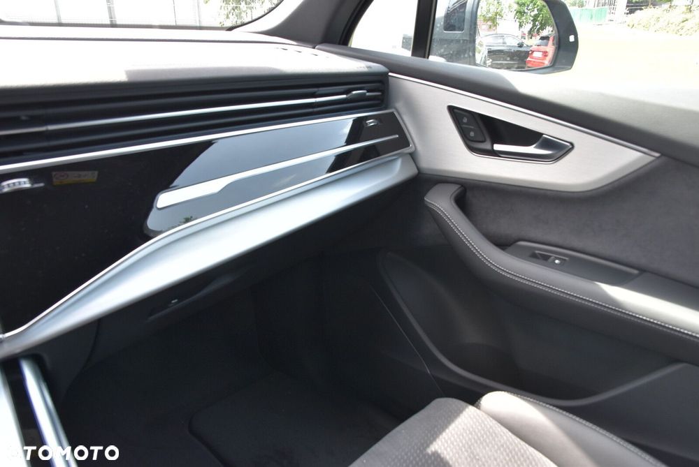 Audi Q7 - 15
