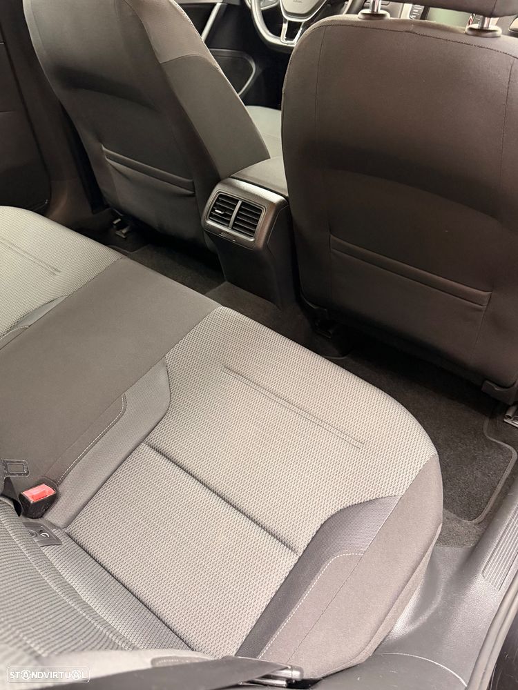 VW Golf 1.6 TDi BlueMotion Confortline - 46