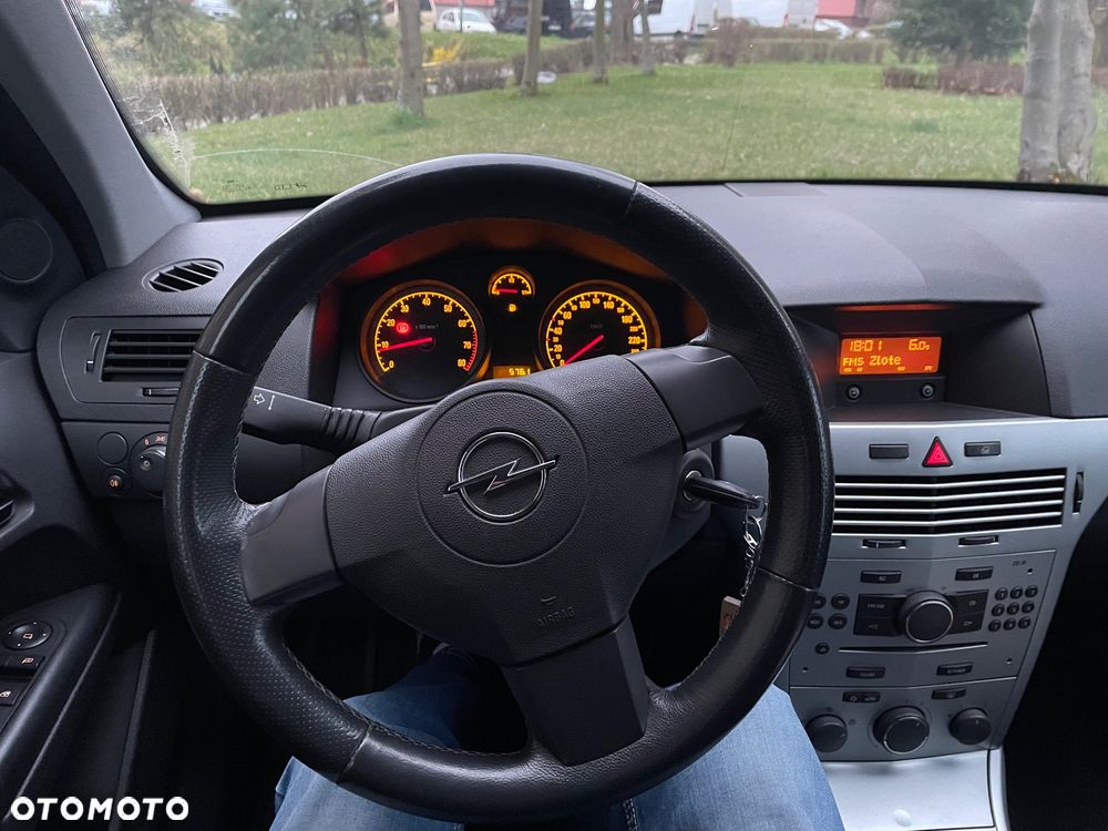 Opel Astra 1.4 - 6