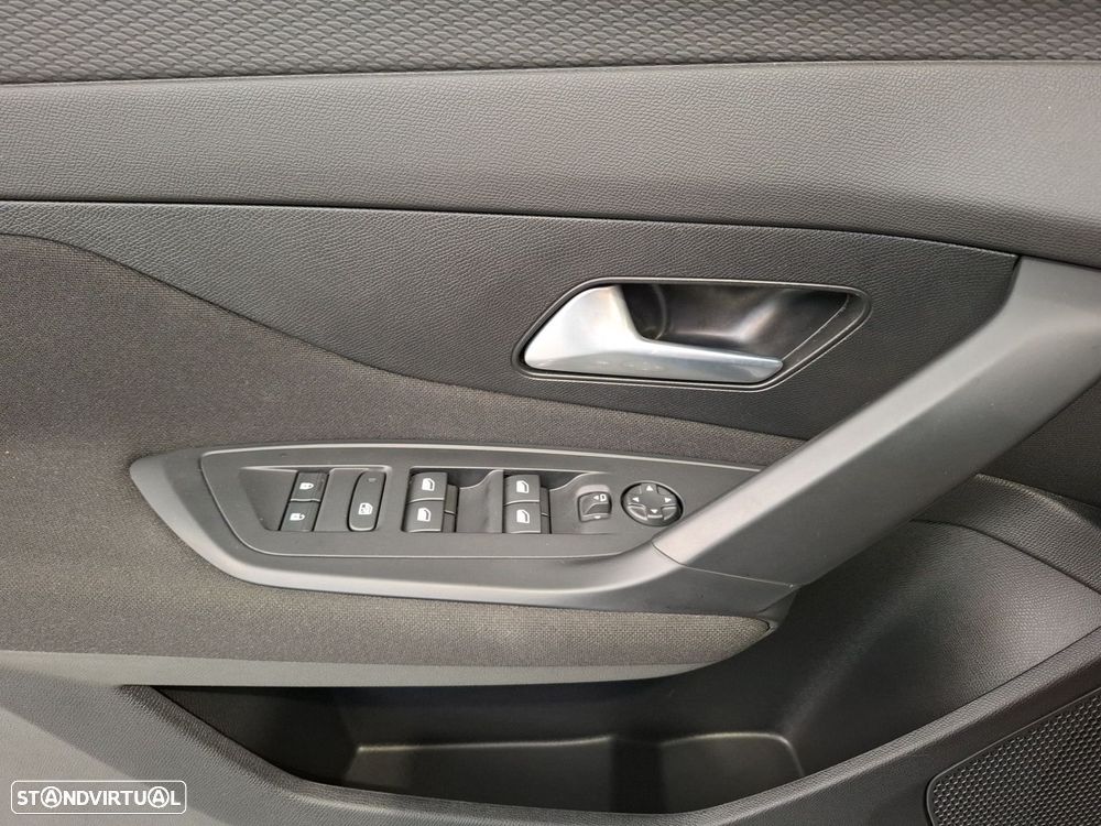 Peugeot 308 SW 1.2 Hybrid Style e-DCS6 - 25