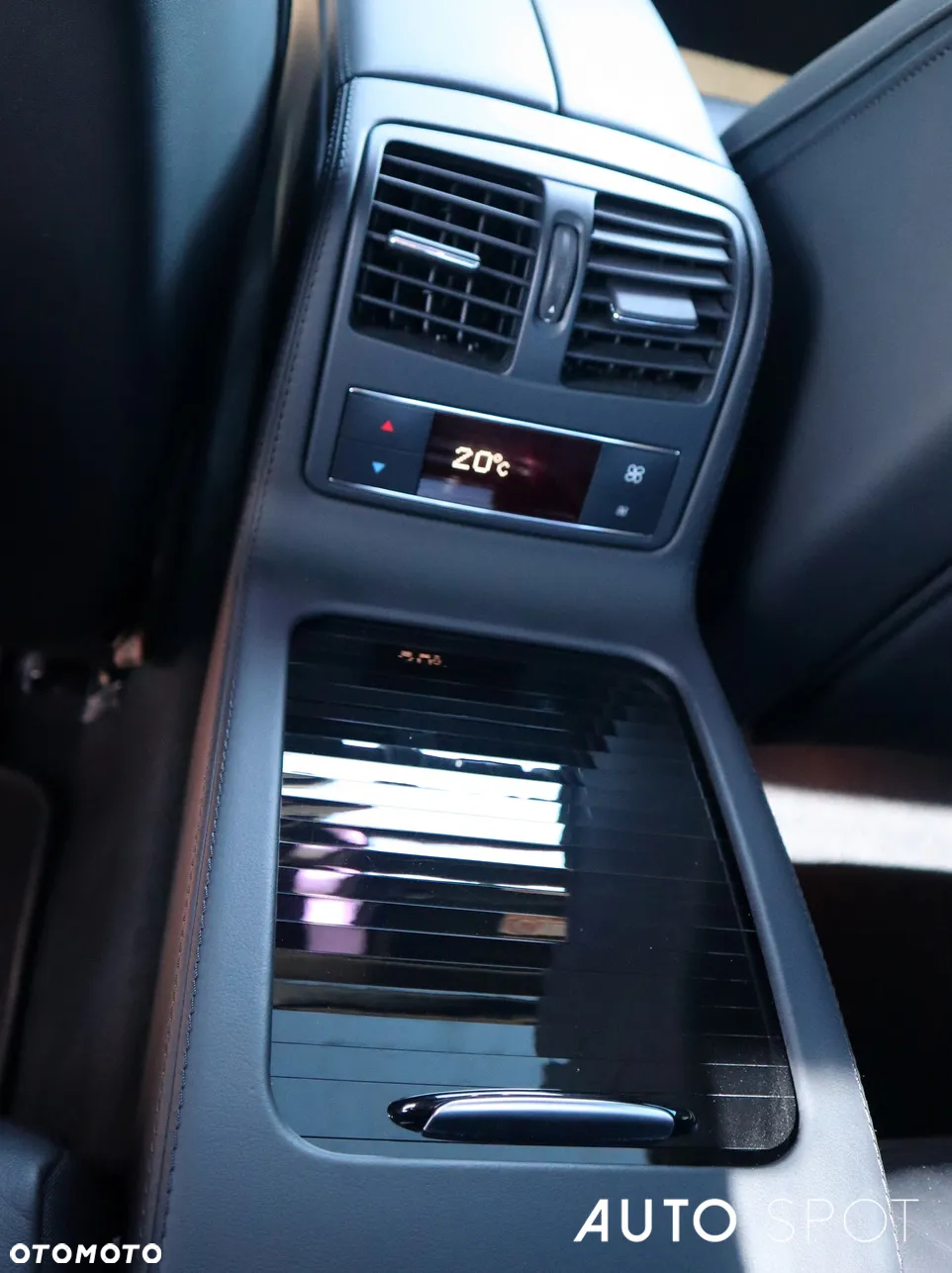 Mercedes-Benz CLS 63 AMG - 40