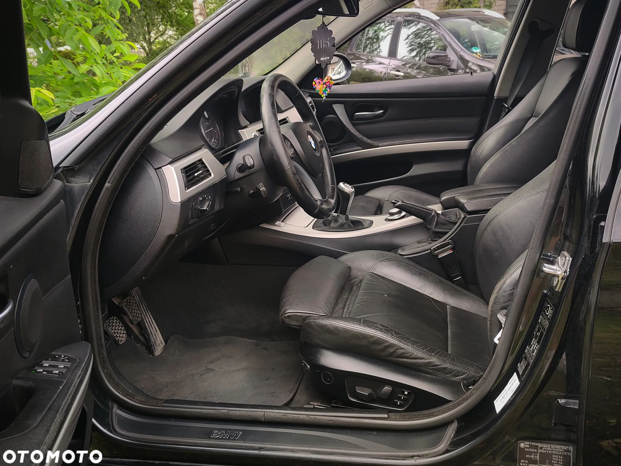 BMW Seria 3 318d - 12