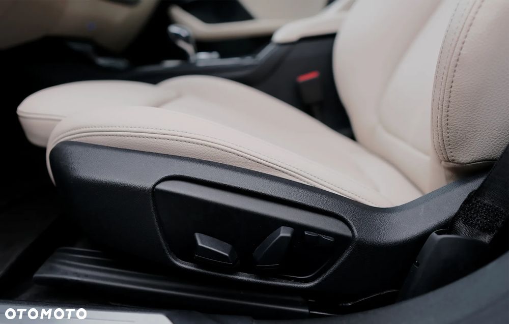 BMW Seria 2 225i xDrive Sport-Aut - 39