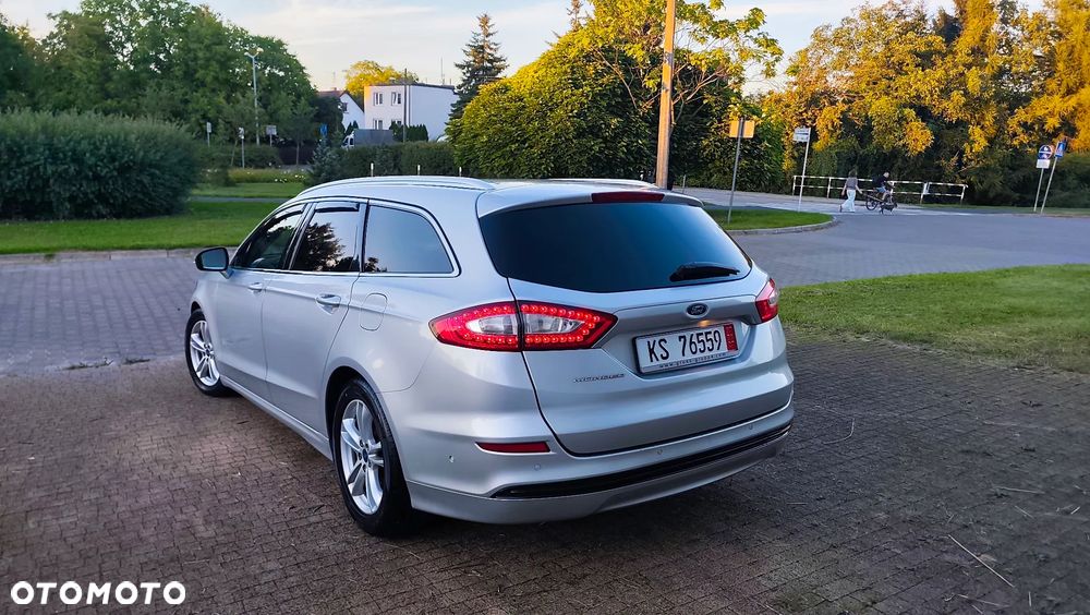 Ford Mondeo 2.0 TDCi Platinium X Plus (Titanium) - 31