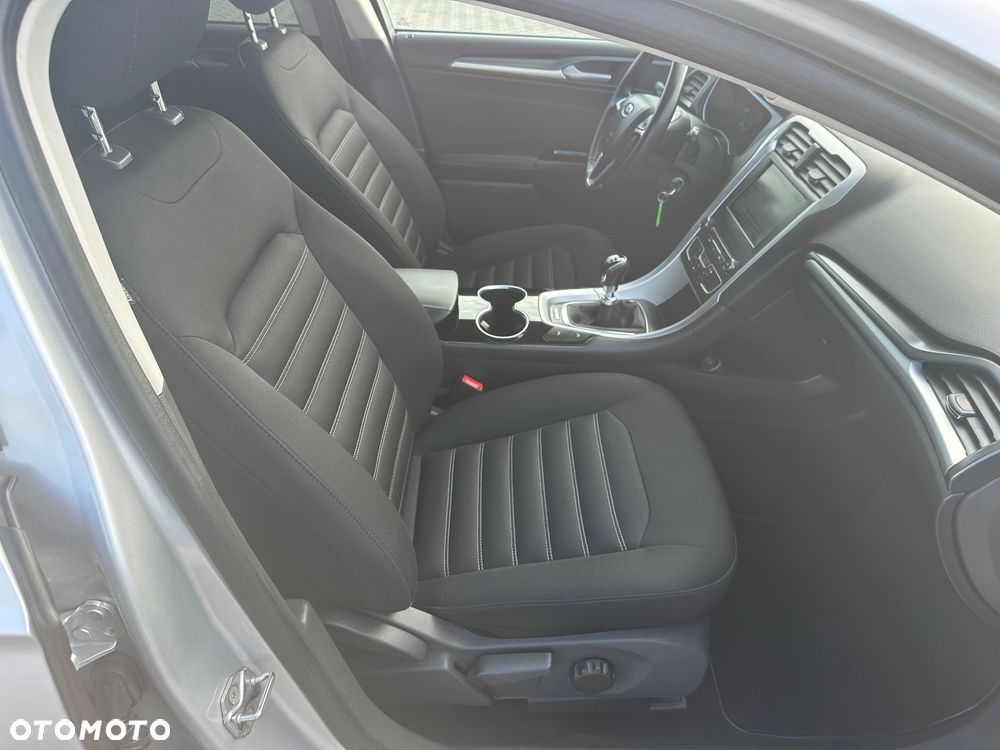 Ford Mondeo Turnier 2.0 TDCi Start-Stopp Business Edition - 24