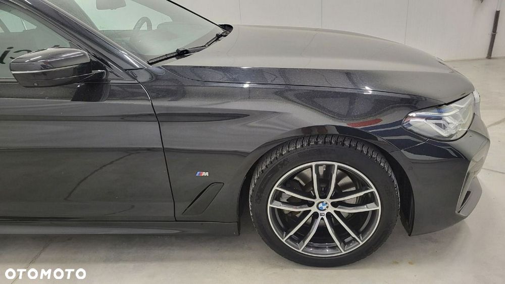 BMW Seria 5 520i mHEV M Sport sport - 4