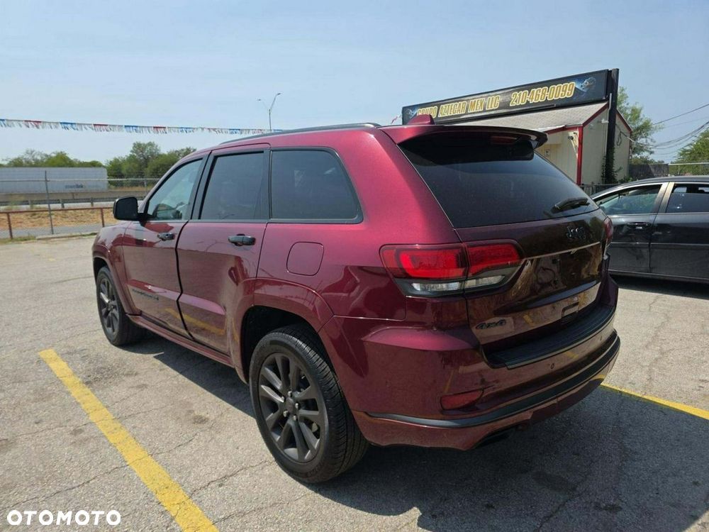 Jeep Grand Cherokee - 4