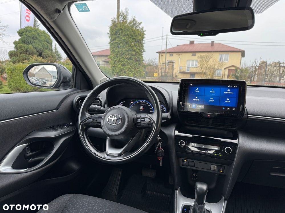 Toyota Yaris Cross Hybrid 1.5 Comfort - 19