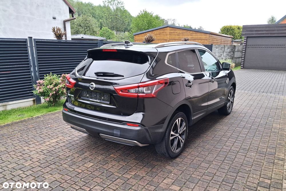 Nissan Qashqai 1.6 DIG-T Tekna - 4