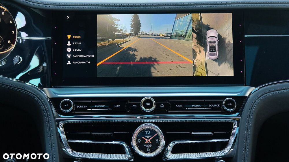 Bentley Flying Spur - 24