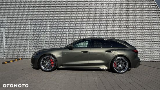 Audi RS5 Avant - 6